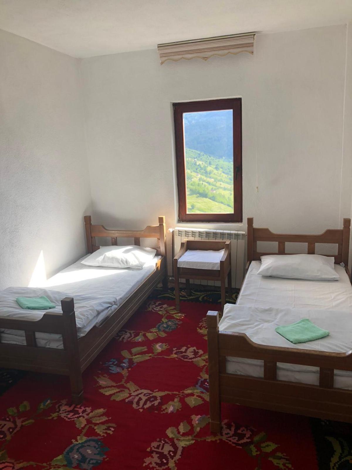 Viewpoint Kofiljaca Bed & Breakfast Plav Exterior photo